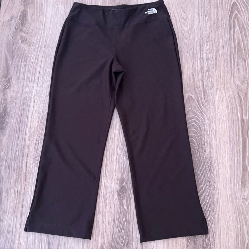 The North Face wide leg capri leggings.
